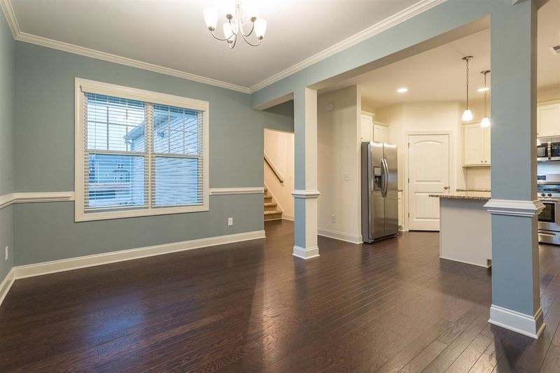 7217 Vanover Dr, Raleigh, NC 27604