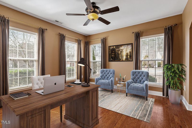 722 Arbor Brook Dr, Cary, NC 27519