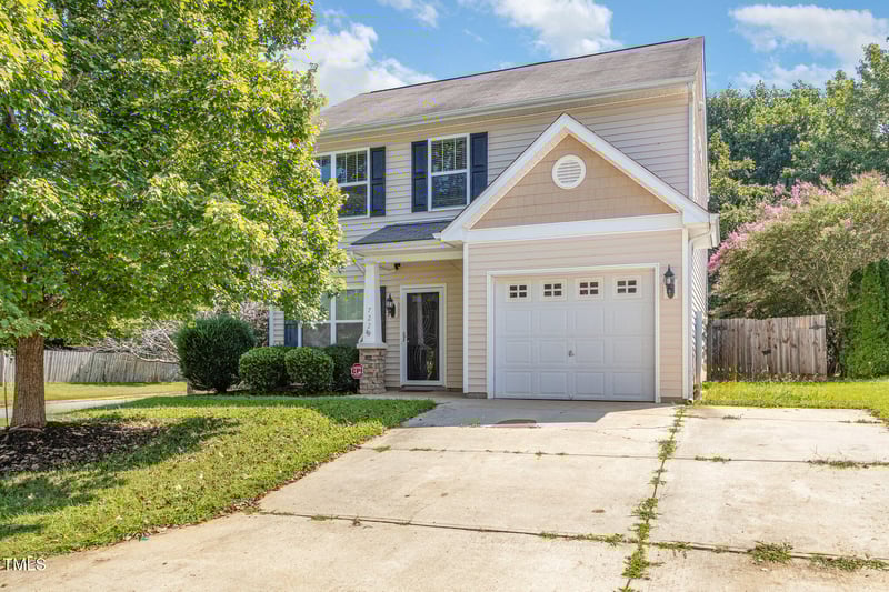 722 Blue Lake Dr, Mebane, NC 27302