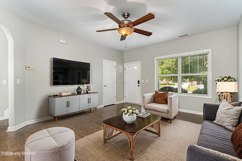 722 Blue Lake Dr, Mebane, NC 27302