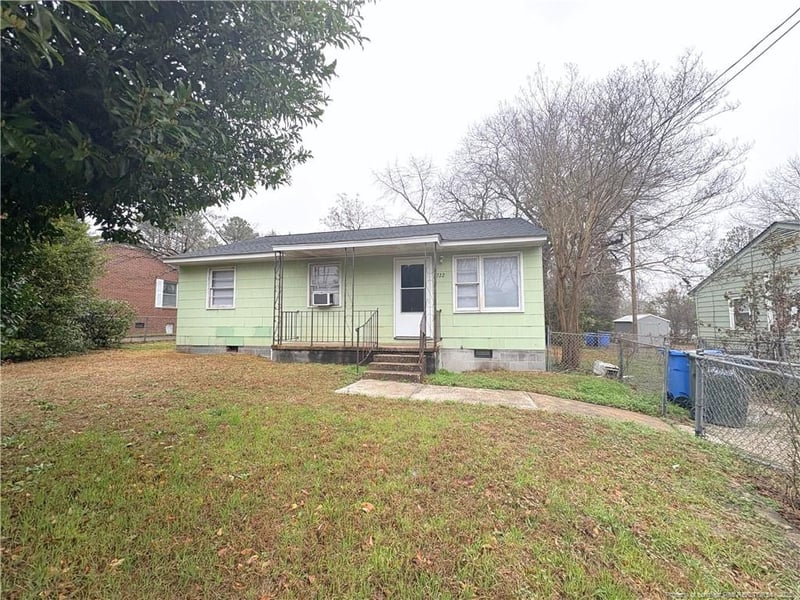722 Commerce St, Fayetteville, NC 28305