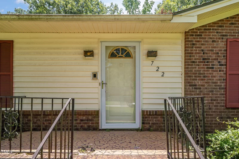 722 Forge Rd, Durham, NC 27713