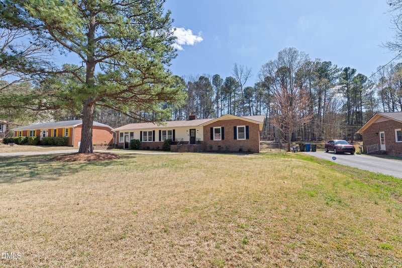 722 Forge Rd, Durham, NC 27713