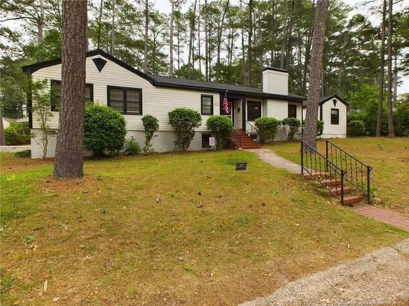722 Glenwood Dr, Fayetteville, NC 28305