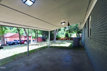 722 Orchard Dr, Graham, NC 27253