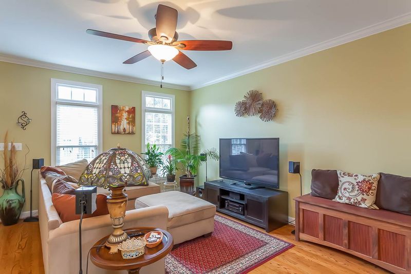 722 Parkham Ln, Raleigh, NC 27560