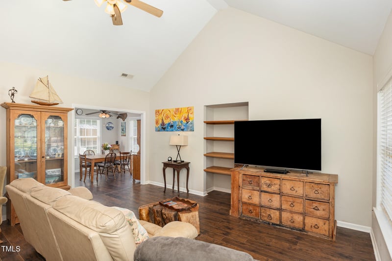 722 Pine Ave, Wake Forest, NC 27587