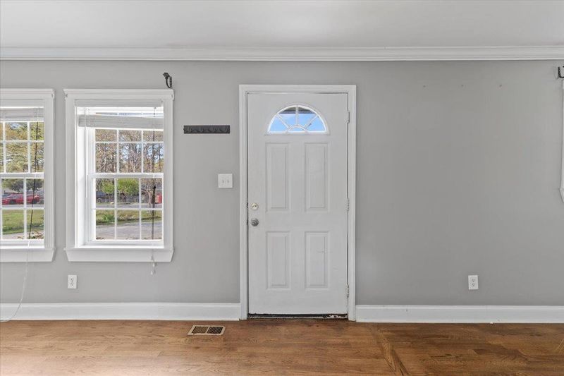 722 Shay Dr, Durham, NC 27704