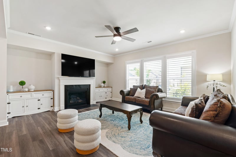 722 Toulouse Ct, Cary, NC 27519