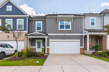 722 Toulouse Ct, Cary, NC 27519