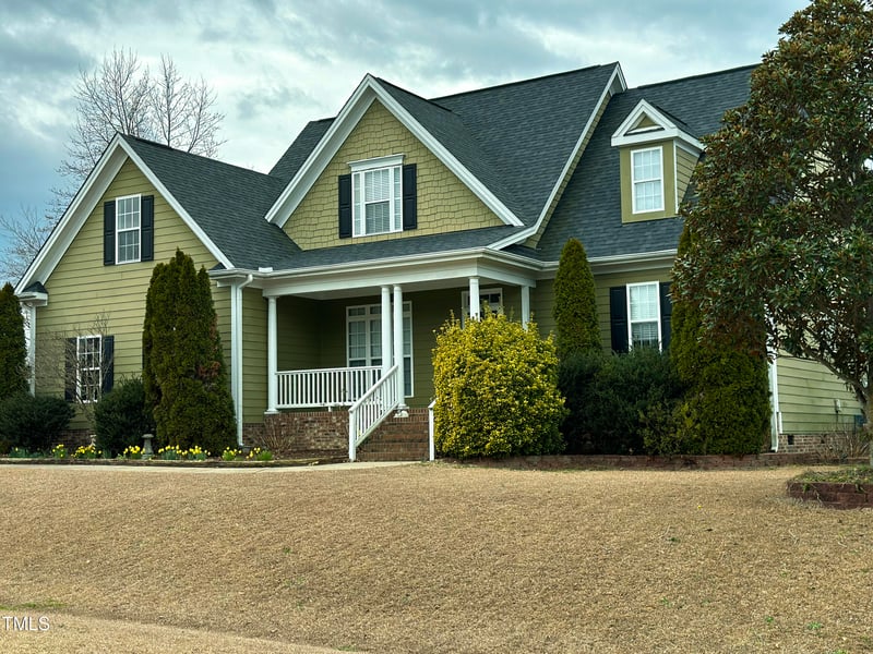 7220 Blue Juniper Ct, Fuquay Varina, NC 27526