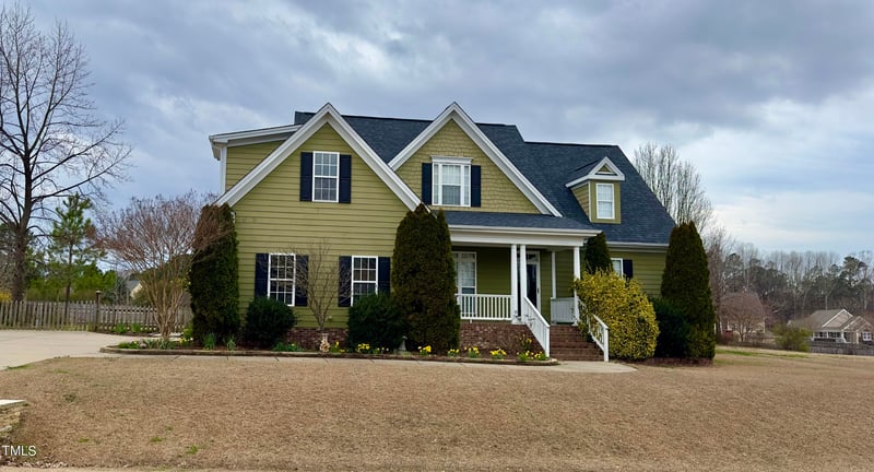 7220 Blue Juniper Ct, Fuquay Varina, NC 27526