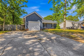 7220 Clear Spring Dr, Fayetteville, NC 28314