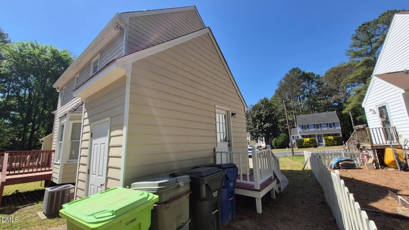 7220 Ewing Pl, Raleigh, NC 27616