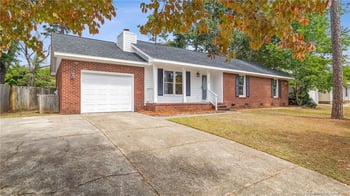 7220 Shady Grove Ln, Fayetteville, NC 28314