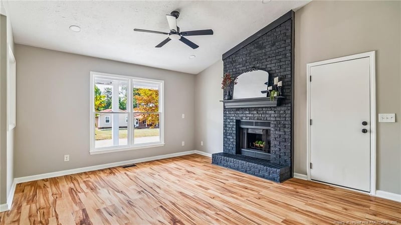 7220 Shady Grove Ln, Fayetteville, NC 28314