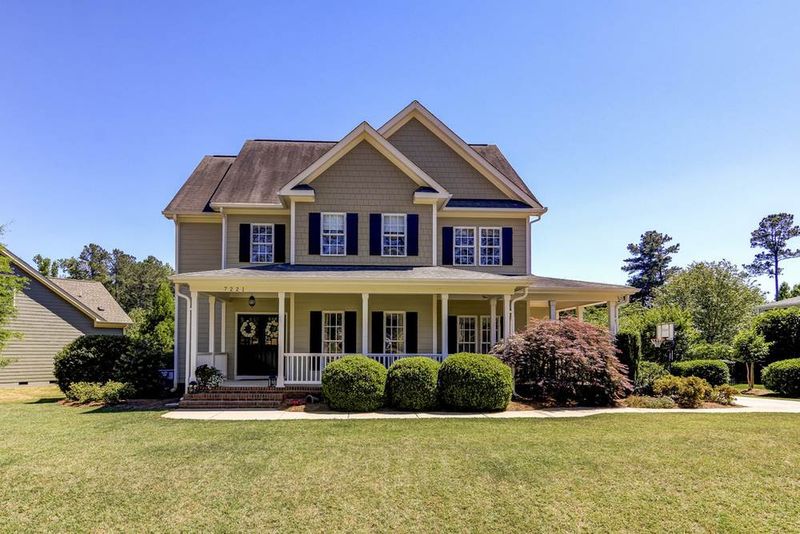 7221 Bedford Ridge Dr, Apex, NC 27539