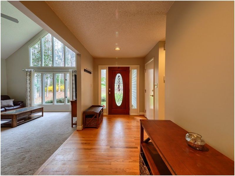 7221 Hayebury Dr, Wake Forest, NC 27587