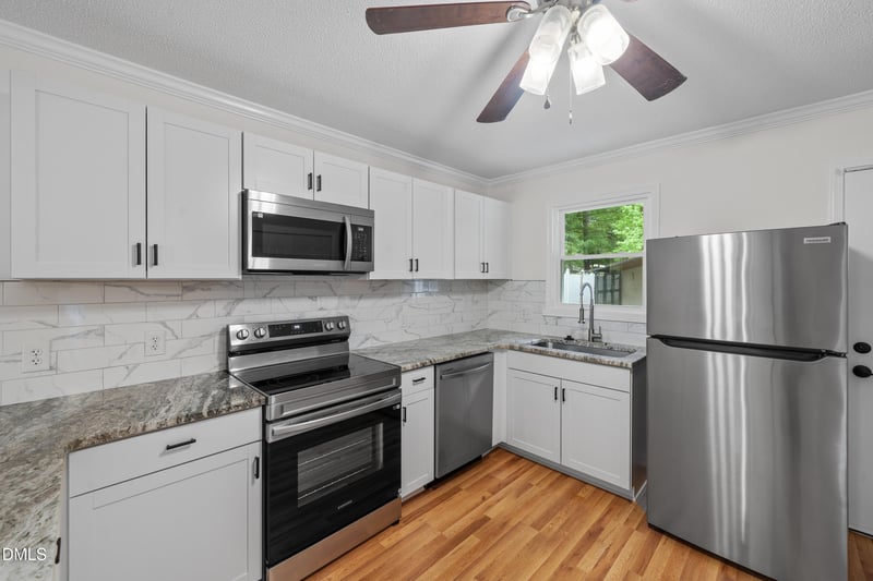7221 Pilgrim Rd, Raleigh, NC 27616