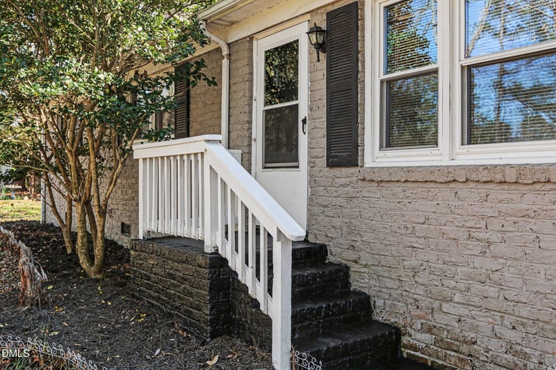 7224 Beaverwood Dr, Raleigh, NC 27616