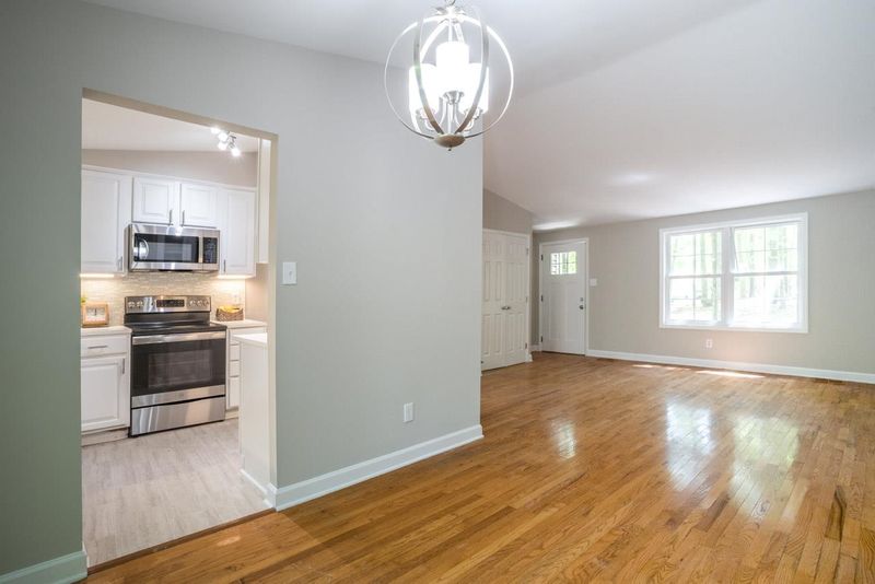 7224 Berkshire Downs Dr, Raleigh, NC 27616