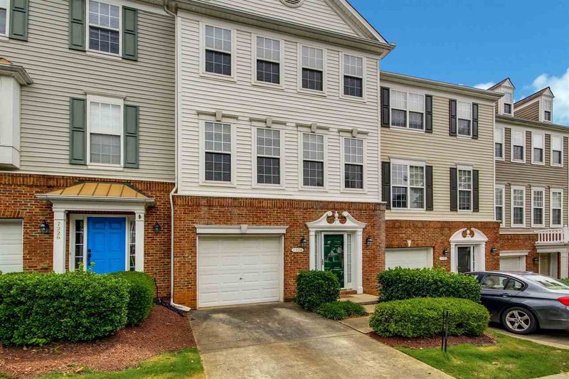 7224 Corvette Ct, Raleigh, NC 27613