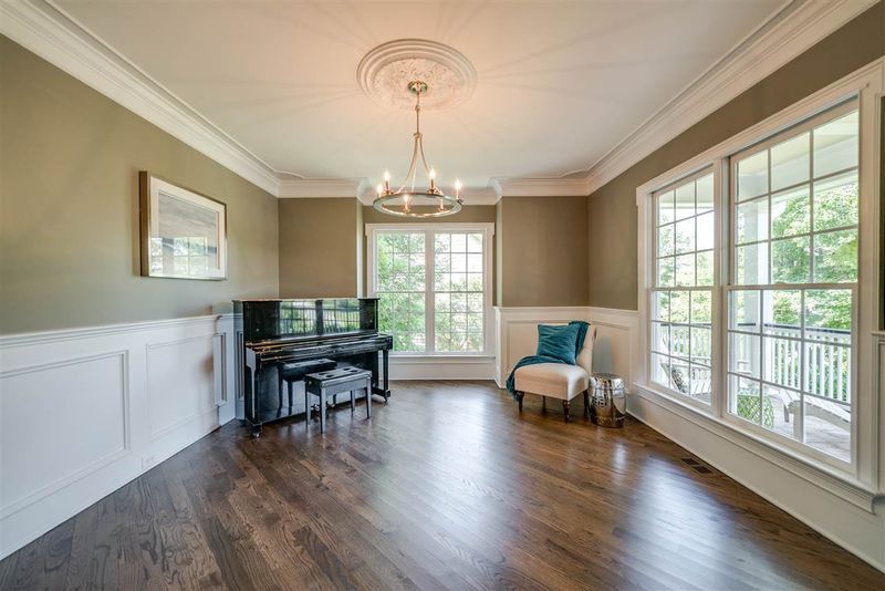7224 Sparhawk Rd, Wake Forest, NC 27587