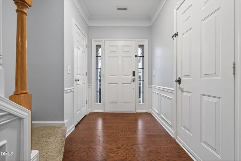 7226 Corvette Ct, Raleigh, NC 27613