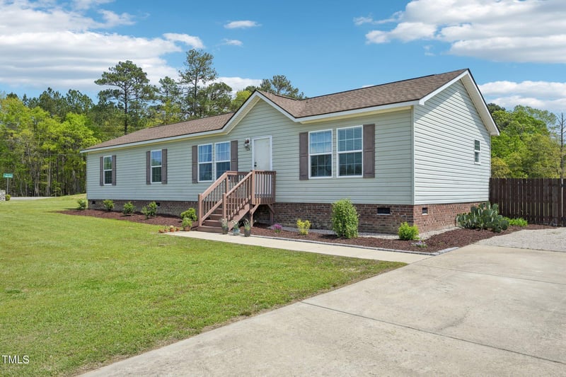 7228 Lowery Meadow Dr, Wendell, NC 27591