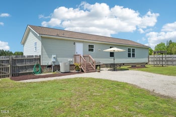 7228 Lowery Meadow Dr, Wendell, NC 27591