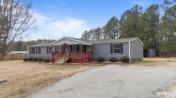 7228 Pecan Tree St, Willow Springs, NC 27592