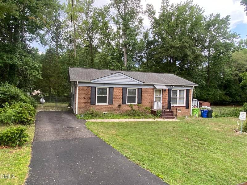 7229 Bentley Cir, Raleigh, NC 27616