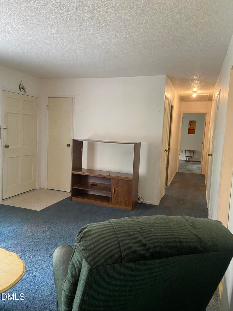 7229 Bentley Cir, Raleigh, NC 27616
