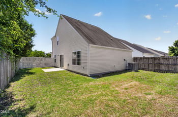 7229 Lowell Ridge Rd, Raleigh, NC 27616