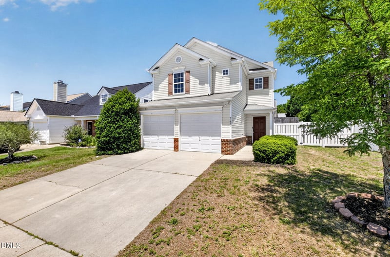 7229 Lowell Ridge Rd, Raleigh, NC 27616