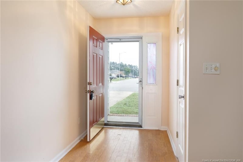 7229 Tollhouse Dr, Fayetteville, NC 28314