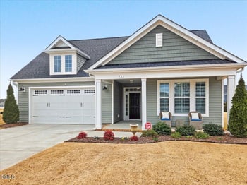 723 Crestdale Dr, Clayton, NC 27520