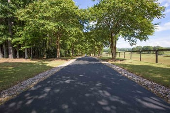 723 Moss Rd, Zebulon, NC 27597