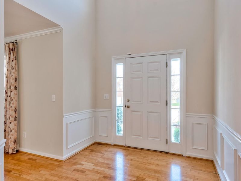 723 Southshore Pw, Durham, NC 27703