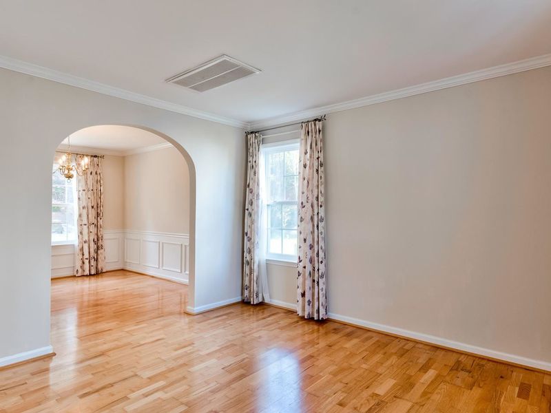 723 Southshore Pw, Durham, NC 27703