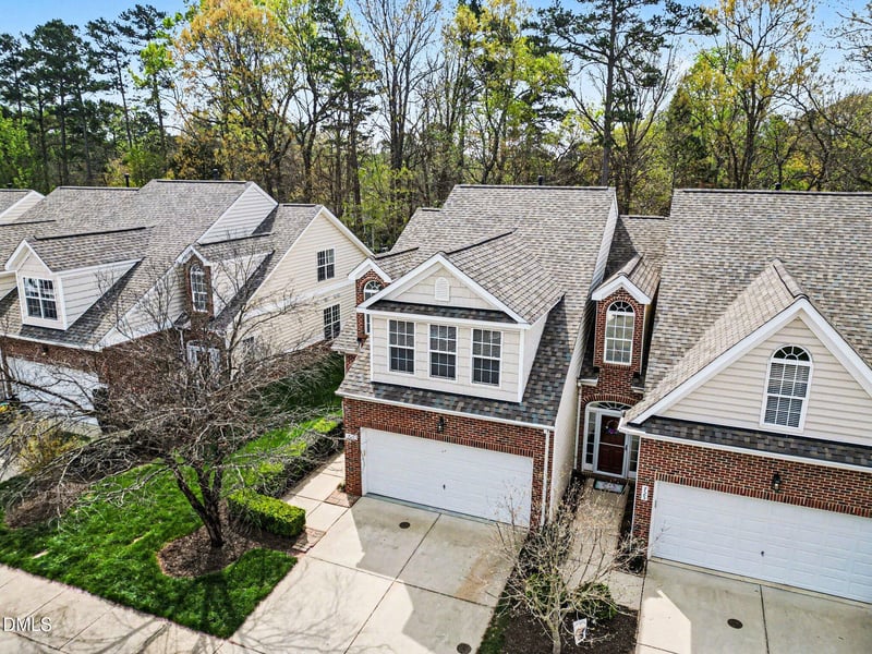 723 Swan Neck Ln, Raleigh, NC 27615