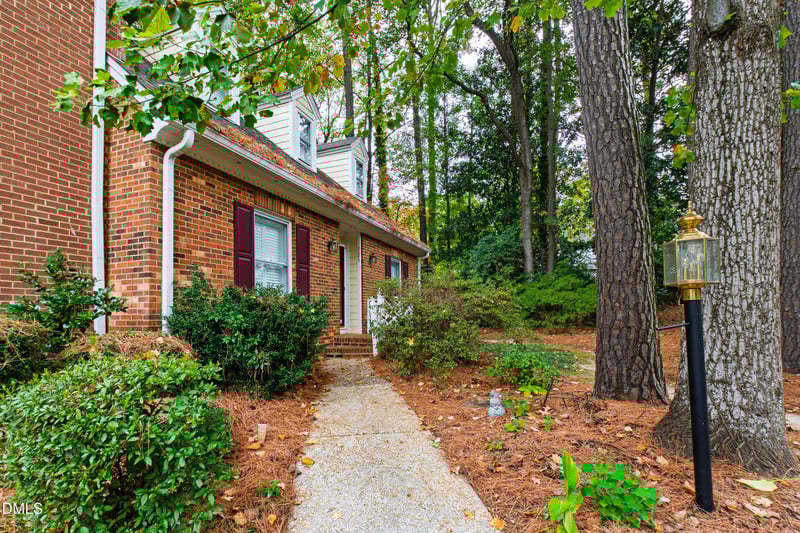 723 Weathergreen Dr, Raleigh, NC 27615
