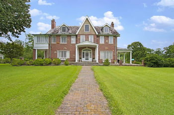 7230 Nc 42 Hw, Selma, NC 27576