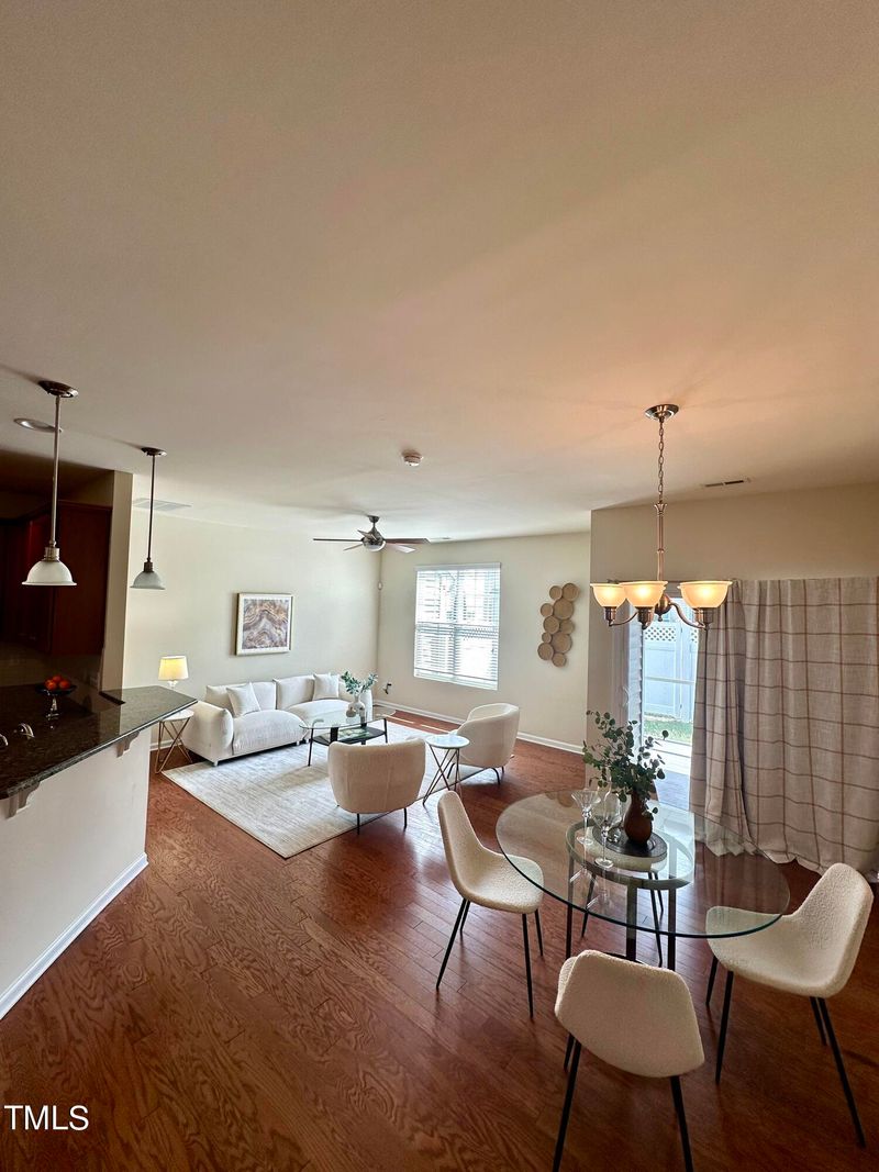 7231 Terregles Dr, Raleigh, NC 27617
