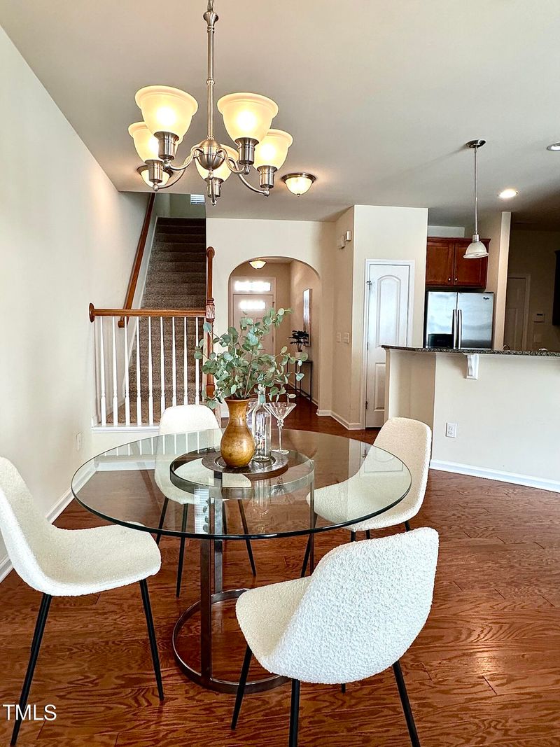 7231 Terregles Dr, Raleigh, NC 27617