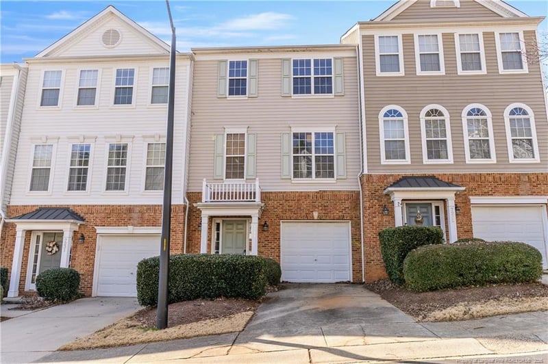 7233 Galon Glen Rd, Raleigh, NC 27613