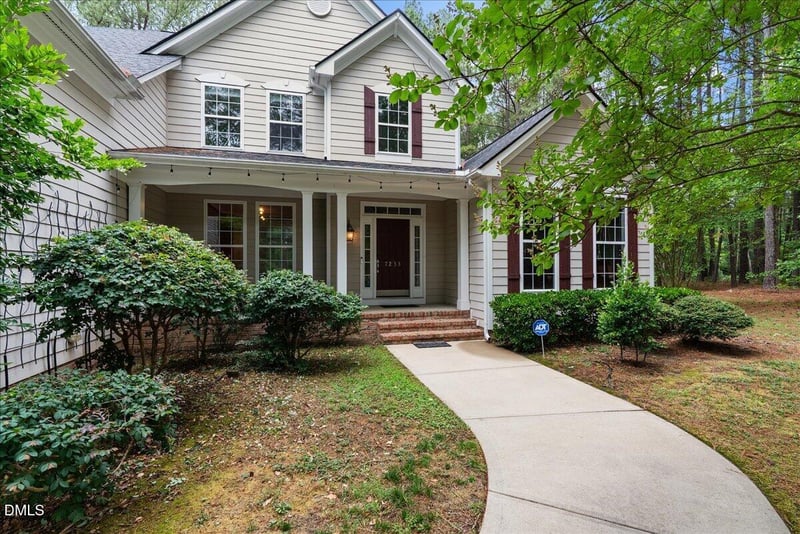 7233 Loblolly Pine Dr, Raleigh, NC 27614