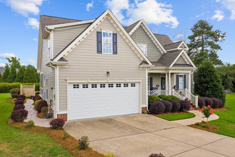7235 Blue Juniper Ct, Fuquay Varina, NC 27526