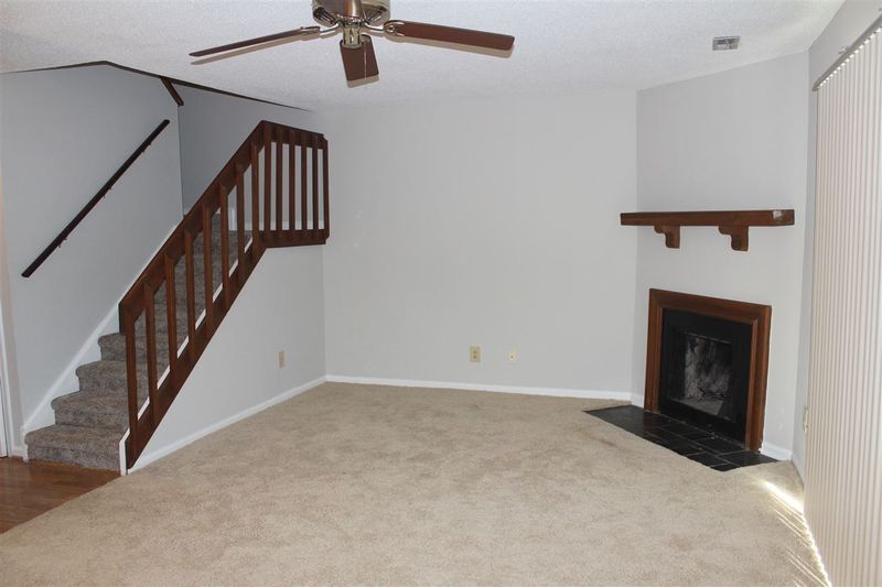 7235 Sandy Creek Dr, Raleigh, NC 27615