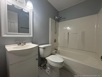 7236 Ainsley St, Fayetteville, NC 28314